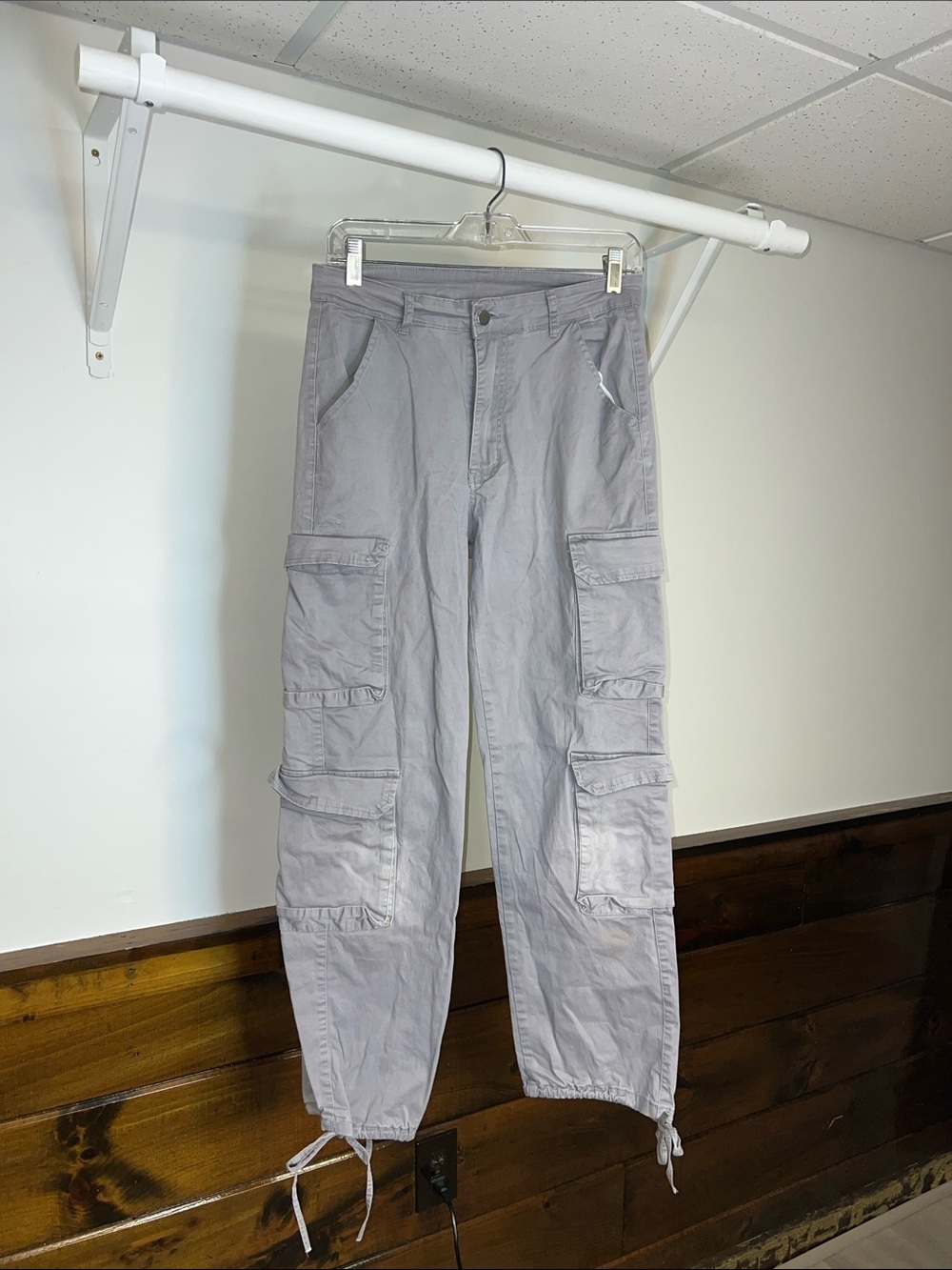 Amazon Light Gray Cargo Pants with Ankle Ties- S